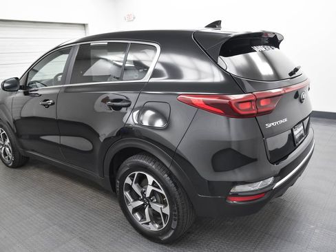 Used 2020 Kia Sportage LX image 7