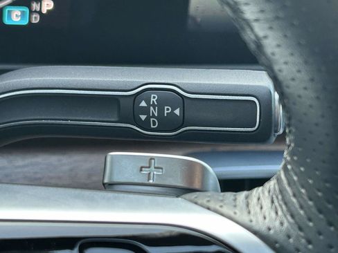 Certified 2025 Mercedes-Benz GLS 450 4MATIC image 31