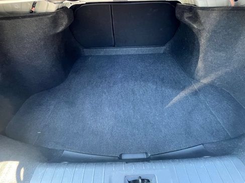 Used 2025 Nissan Sentra SV FWD image 26
