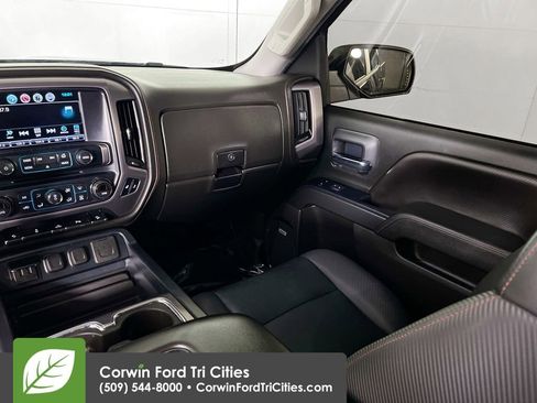 Used 2018 GMC Sierra 1500 SLT w/ All Terrain X Package AWD/4WD image 27