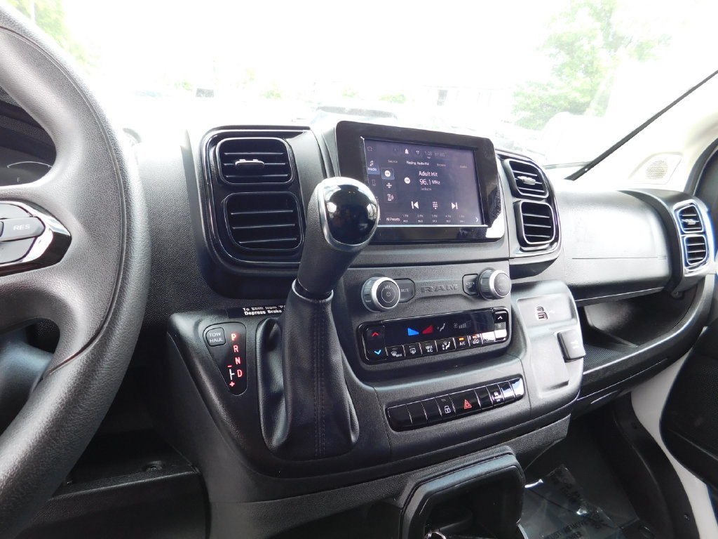 Used 2025 RAM ProMaster 2500 w/ U-Haul Equipment Group FWD image 14