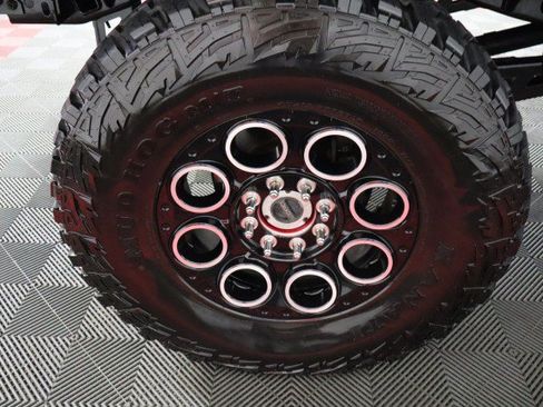 Used 2017 Ford F250 Lariat w/ Chrome Package AWD/4WD image 88