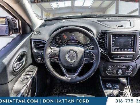 Used 2022 Jeep Cherokee Latitude Lux AWD/4WD image 5