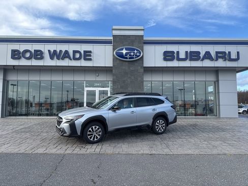 New 2025 Subaru Outback Premium image 1