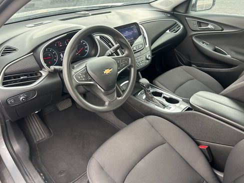 Used 2024 Chevrolet Malibu LT FWD image 22