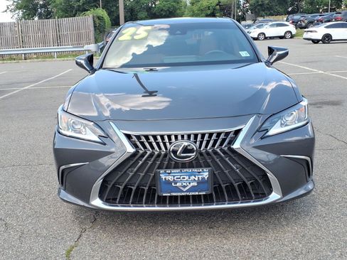 Certified 2025 Lexus ES 350 w/ Premium Package FWD image 2