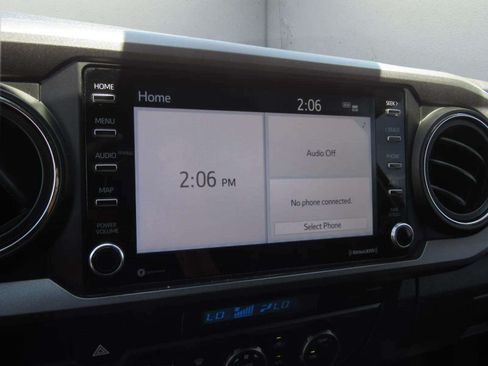 Used 2021 Toyota Tacoma TRD Off-Road RWD image 17