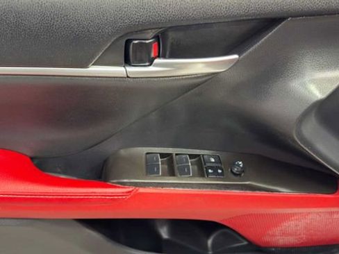 Used 2023 Toyota Camry XSE FWD image 21