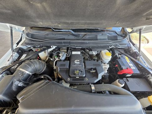 Used 2022 RAM 3500 Big Horn AWD/4WD image 21