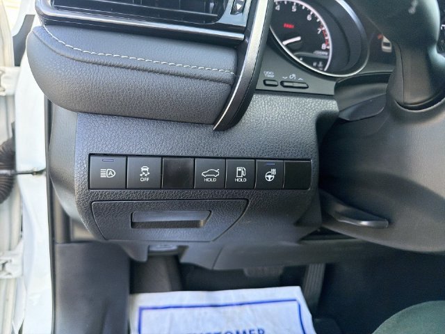 Used 2024 Toyota Camry SE w/ Cold Weather Package AWD/4WD image 18
