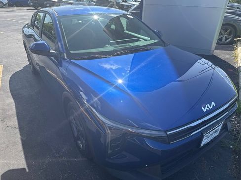 Used 2025 Kia K4 FWD image 7