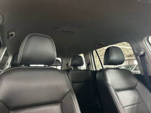 Certified 2023 Volkswagen Atlas SE AWD/4WD image 22