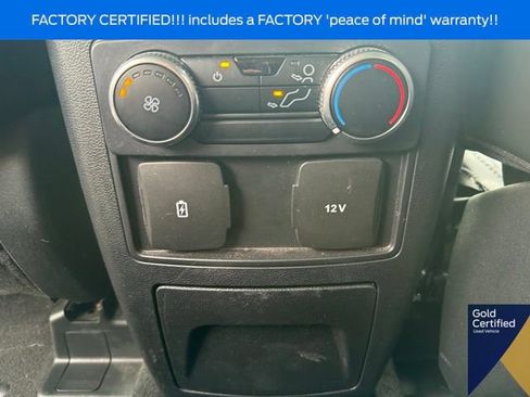 Used 2023 Ford Explorer XLT w/ Equipment Group 202A AWD/4WD image 23