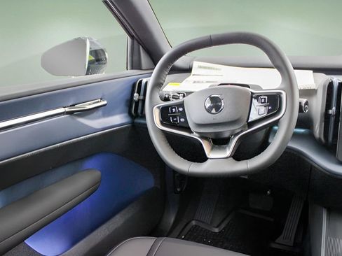 New 2026 Volvo EX30 Plus image 15