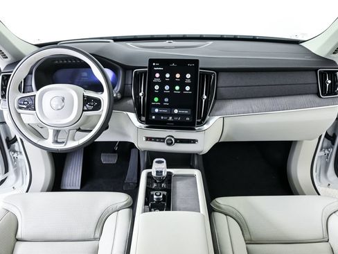 New 2026 Volvo XC90 B6 Ultra w/ Protection Package AWD/4WD image 18