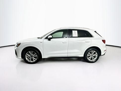 Used 2024 Audi Q3 2.0T Premium AWD/4WD image 4