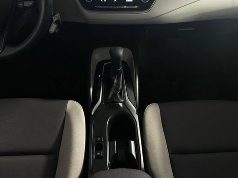Used 2023 Toyota Corolla LE FWD image 22