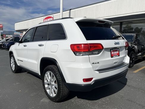 Used 2017 Jeep Grand Cherokee Limited w/ Luxury Group II AWD/4WD image 9