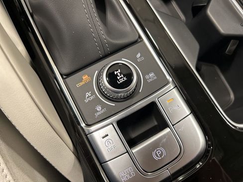 New 2025 Kia Telluride EX image 22