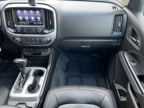 Used 2019 Chevrolet Colorado ZR2 w/ ZR2 Midnight Special Edition image 31