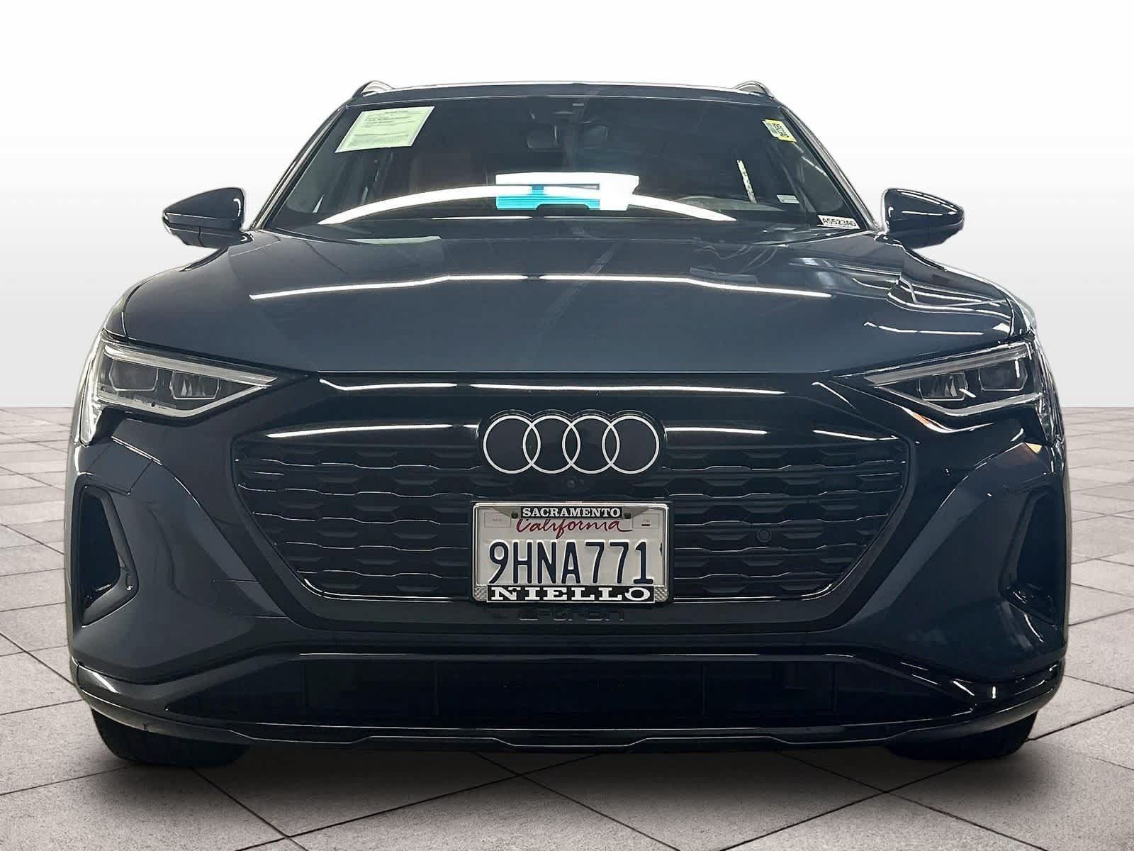 Used 2024 Audi Q8 e-tron Premium Plus w/ Premium Plus Package AWD/4WD image 3