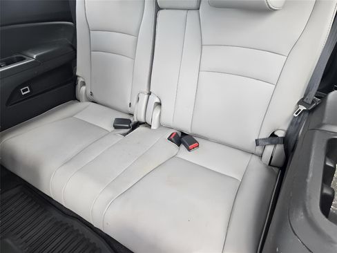 Used 2019 Honda Pilot Elite image 27