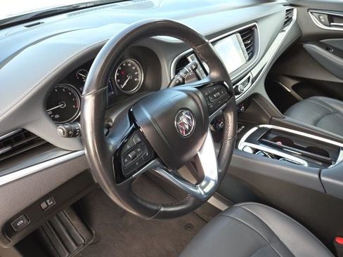 Used 2022 Buick Enclave Essence w/ Experience Buick Package AWD/4WD image 27