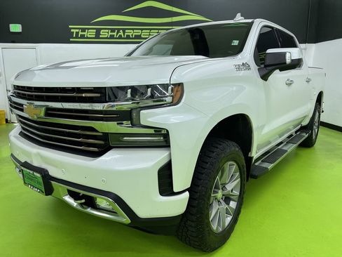 Used 2019 Chevrolet Silverado 1500 High Country w/ Z71 Off-Road Package image 9