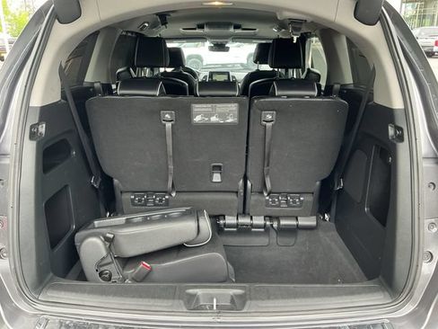 Used 2023 Honda Odyssey Elite image 16