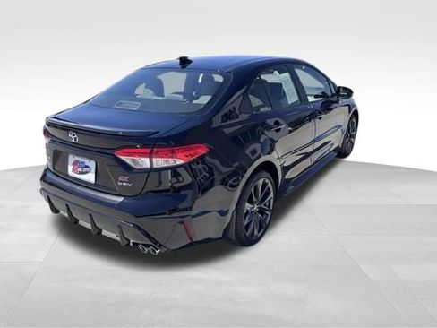Used 2026 Toyota Corolla SE FWD image 7