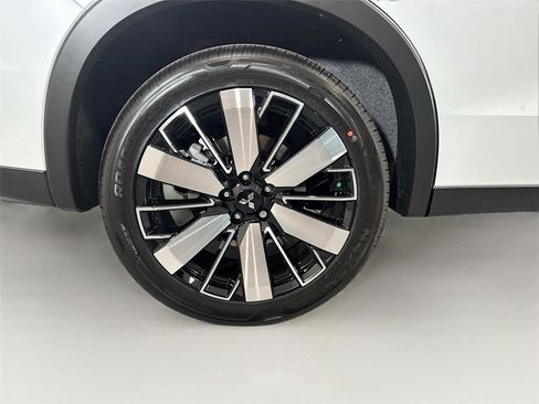 New 2026 Mitsubishi Outlander SE FWD image 34
