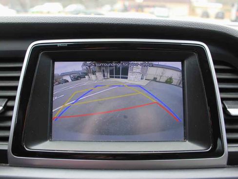 Used 2019 Hyundai Sonata SE image 17