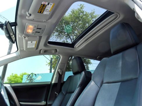 Used 2014 Toyota RAV4 Limited FWD image 19
