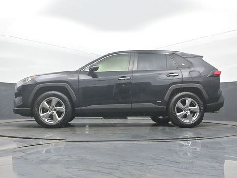 Used 2020 Toyota RAV4 Limited image 47