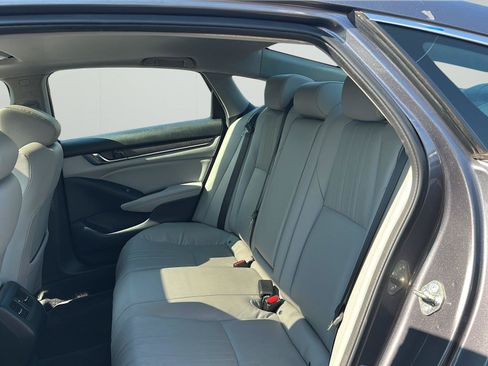 Used 2018 Honda Accord EX-L image 26