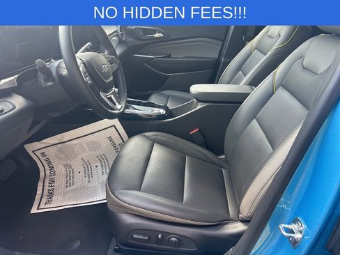 Used 2025 Chevrolet Trax ACTIV w/ Driver Confidence Package image 22