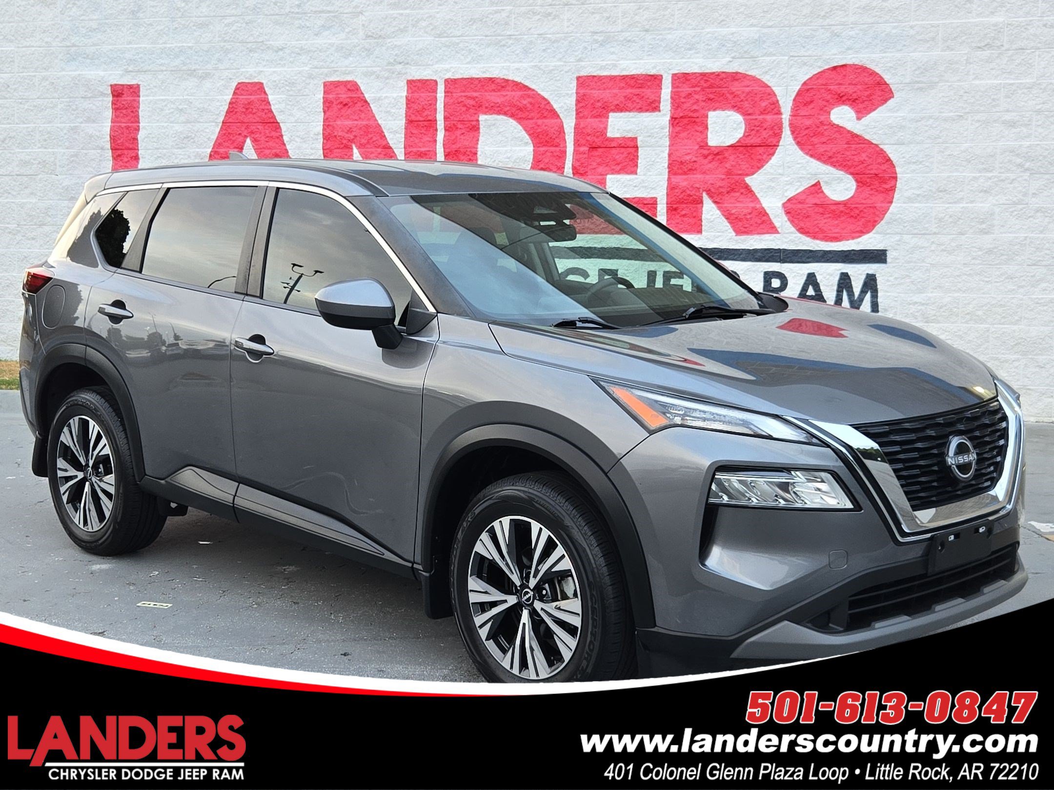 Used 2023 Nissan Rogue SV FWD image 1