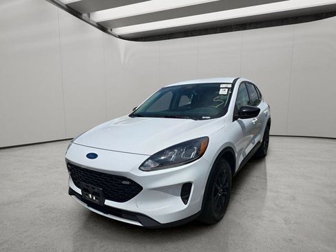 Used 2020 Ford Escape SE Sport AWD/4WD image 1