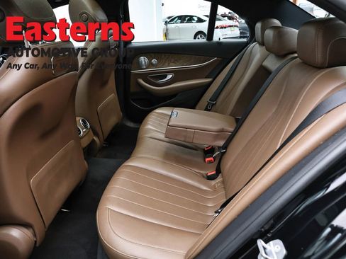 Used 2018 Mercedes-Benz E 300 4MATIC image 22