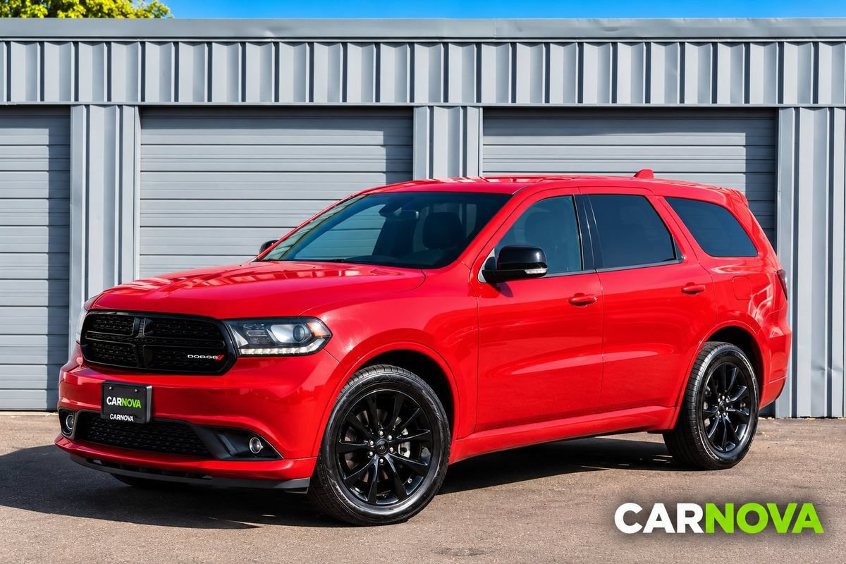 Used 2017 Dodge Durango GT w/ Blacktop Package AWD/4WD image 1