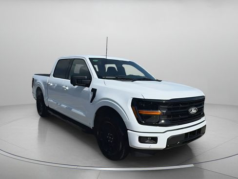 New 2025 Ford F150 XLT w/ Equipment Group 302A MID image 3