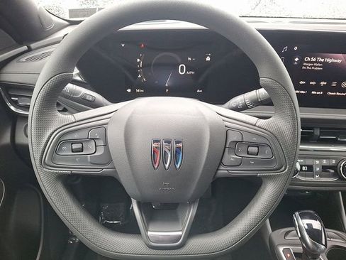 New 2026 Buick Envista Sport Touring FWD image 19
