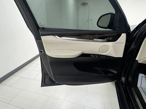 Used 2017 BMW X5 xDrive35i image 9