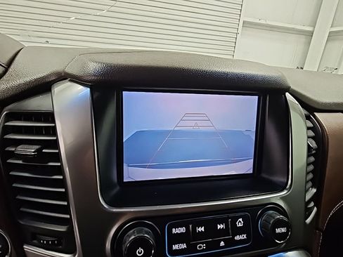 Used 2016 Chevrolet Tahoe LTZ image 17