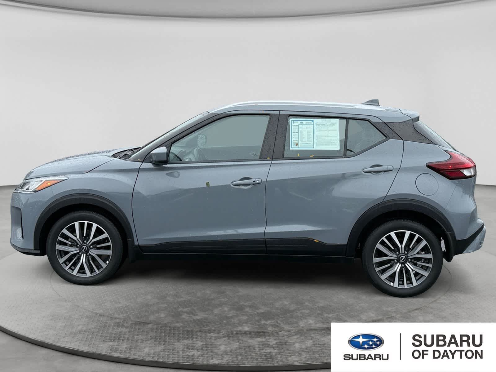 Used 2023 Nissan Kicks SV FWD image 8