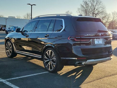 Used 2023 BMW X7 xDrive40i w/ Executive Package image 4
