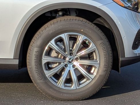 New 2026 Mercedes-Benz GLC 300 image 12