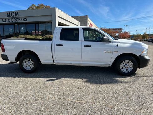 Used 2017 RAM 1500 Tradesman image 21