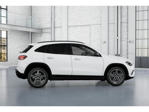New 2026 Mercedes-Benz GLA 250 4MATIC image 59