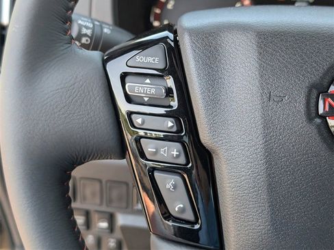 New 2025 Nissan Frontier PRO-4X w/ Pro Premium Package image 16